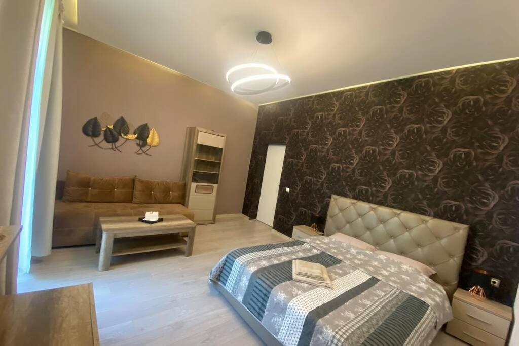Mystic Dream House Brasov Apartment Екстериор снимка