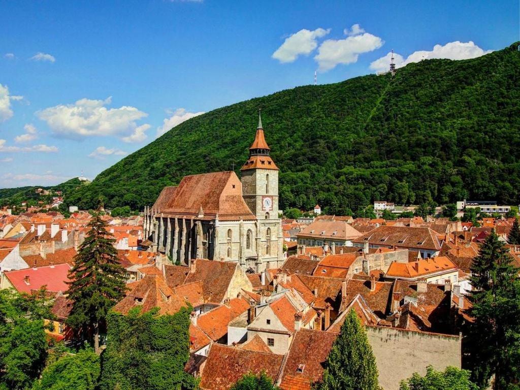 Mystic Dream House Brasov Apartment Екстериор снимка