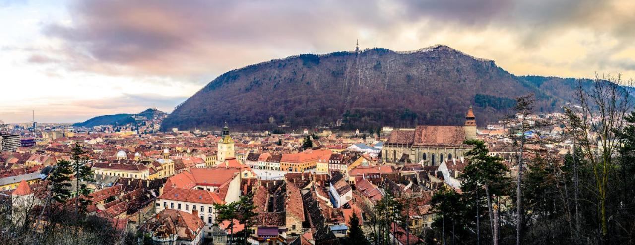 Mystic Dream House Brasov Apartment Екстериор снимка